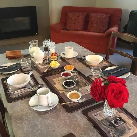 Homelea Bed And Breakfast-2